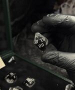 Light and Dark - 13pc - Image 3